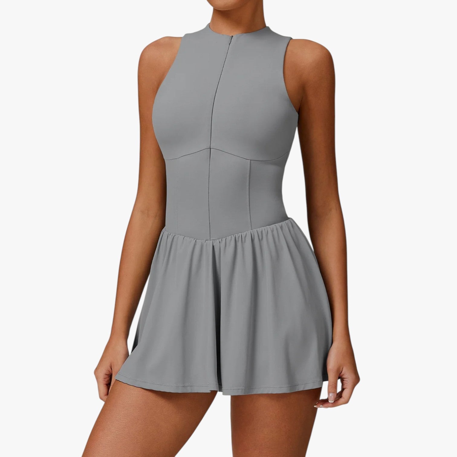 Athena | Komplett tennisnederdel med indbygget push-up brystholder - Grå Rhinoceros - Athena | Komplett tennisnederdel med indbygget push-up brystholder - €25 - {{ product_tags }