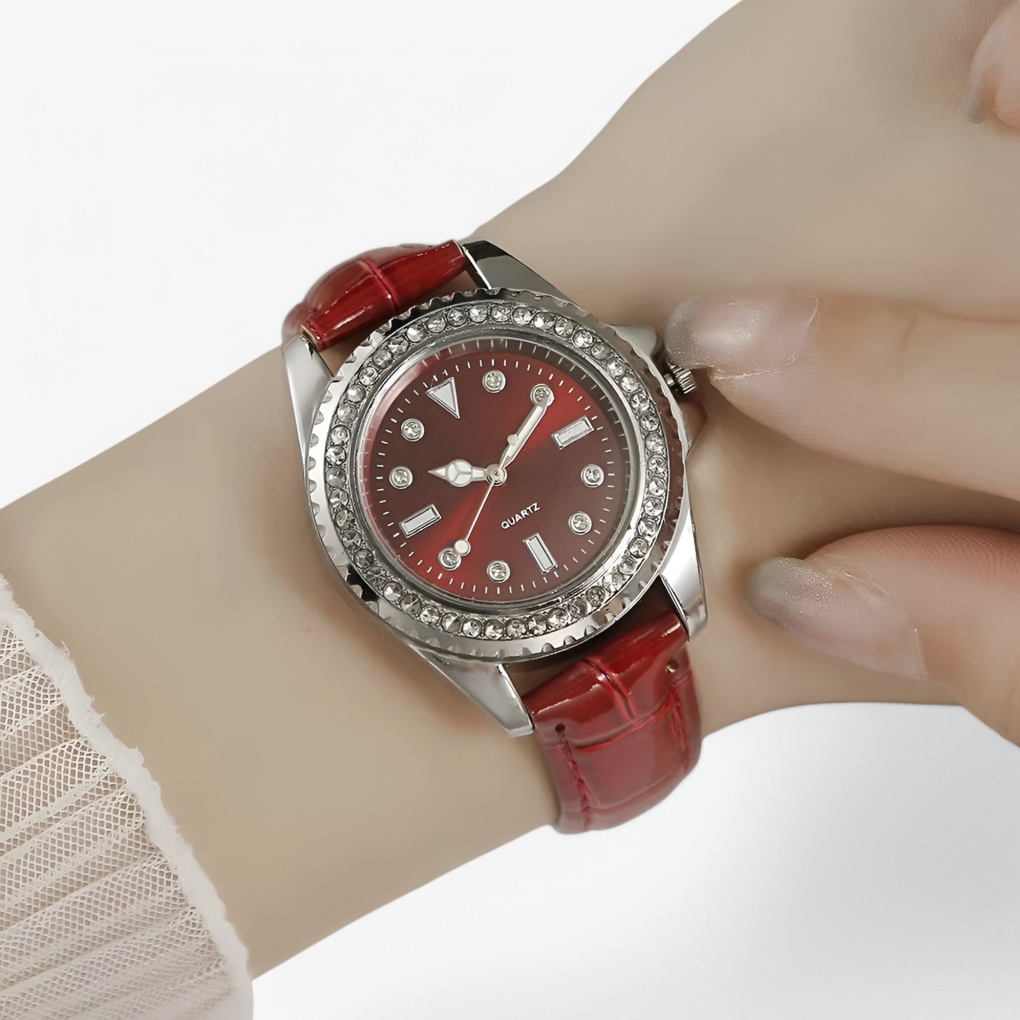 Dalia | Dameur med grøn læderrem og diamantdetaljer - - watches - {{ product_tags }