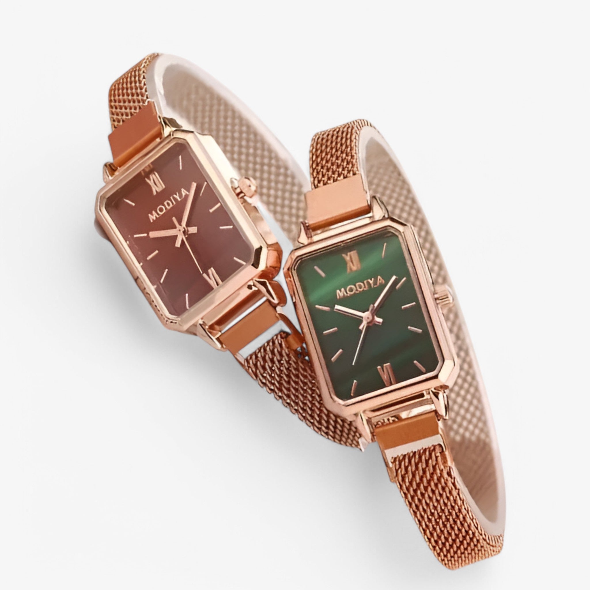 Sabrina | Firkantet dameur med grøn urskive og magnetrem - - watches - {{ product_tags }