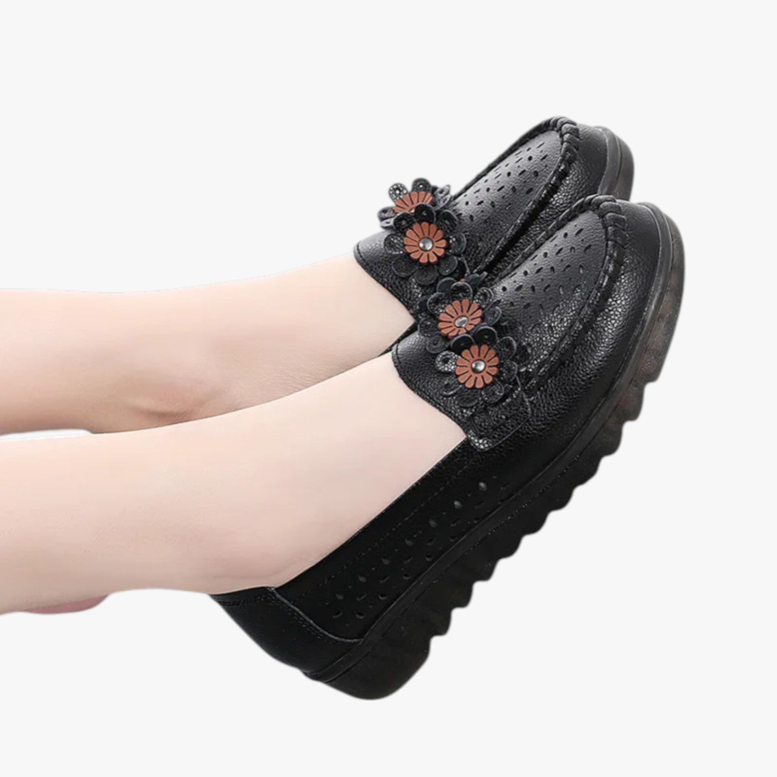 Annie | Læder sommersko - Komfort og friskhed med elegante blomsterdetaljer - - Annie | Læder sommersko - Komfort og friskhed med elegante blomsterdetaljer - €25 - {{ product_tags }