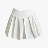 Luna | High-waisted pleated sports skirt with built-in shorts