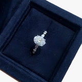 Serenity | Elegant silver ring with zircons
