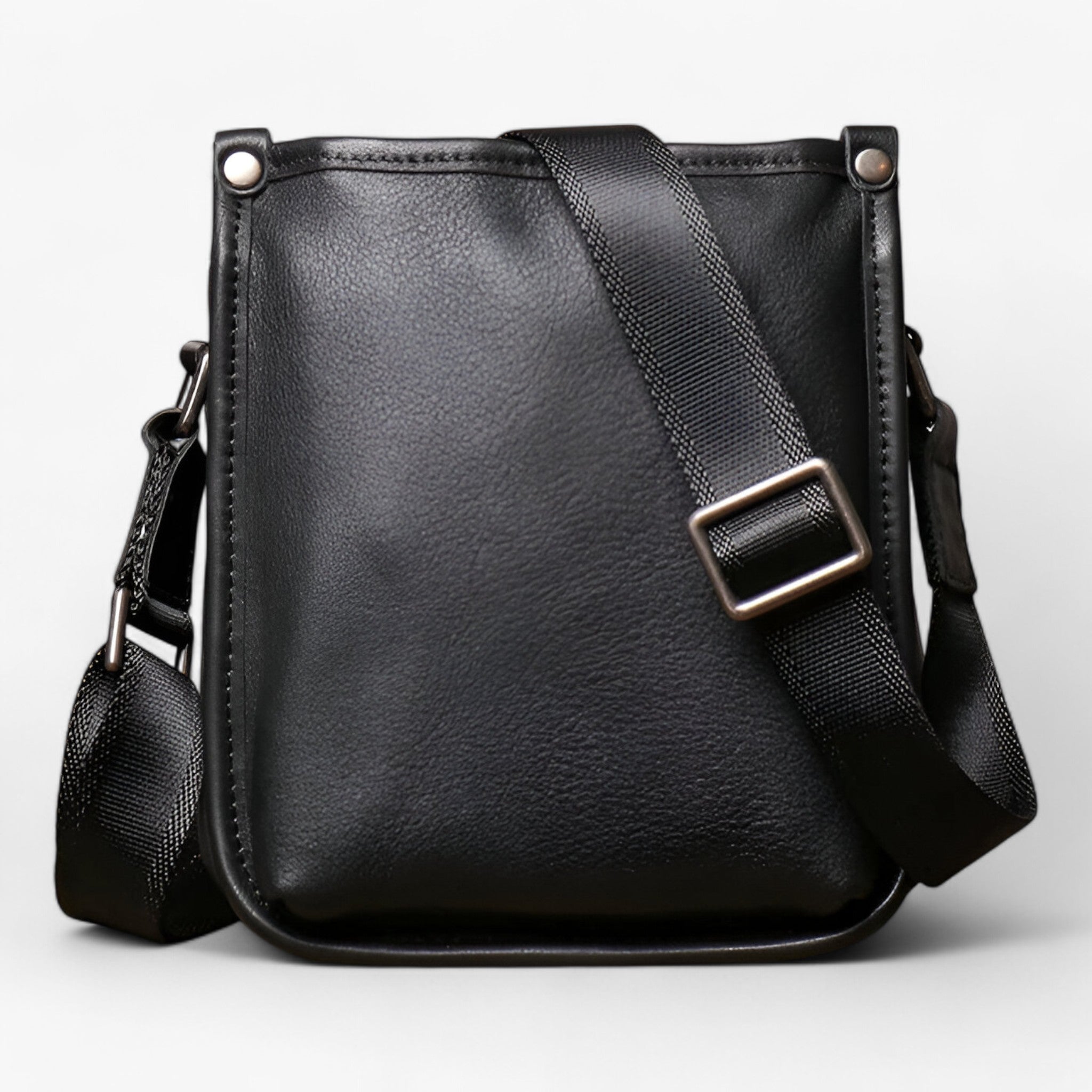 Nathan | Skuldertaske - Alsidigt lædermodel - - bags - {{ product_tags }