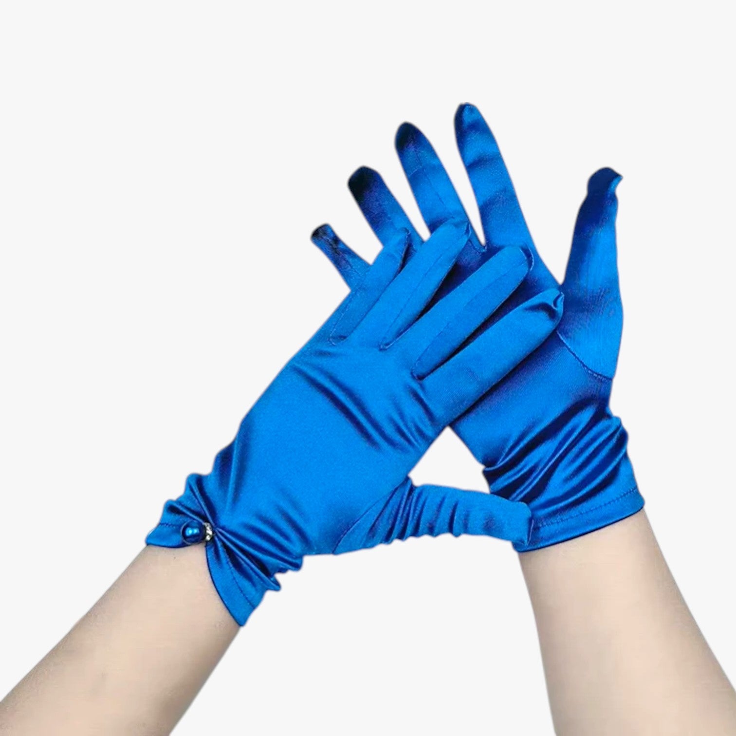 Leila | Elegante satinhandsker med perler, perfekte til ceremonier og særlige lejligheder - Blu Reale - Leila | Elegante satinhandsker med perler, perfekte til ceremonier og særlige lejligheder - €25 - {{ product_tags }