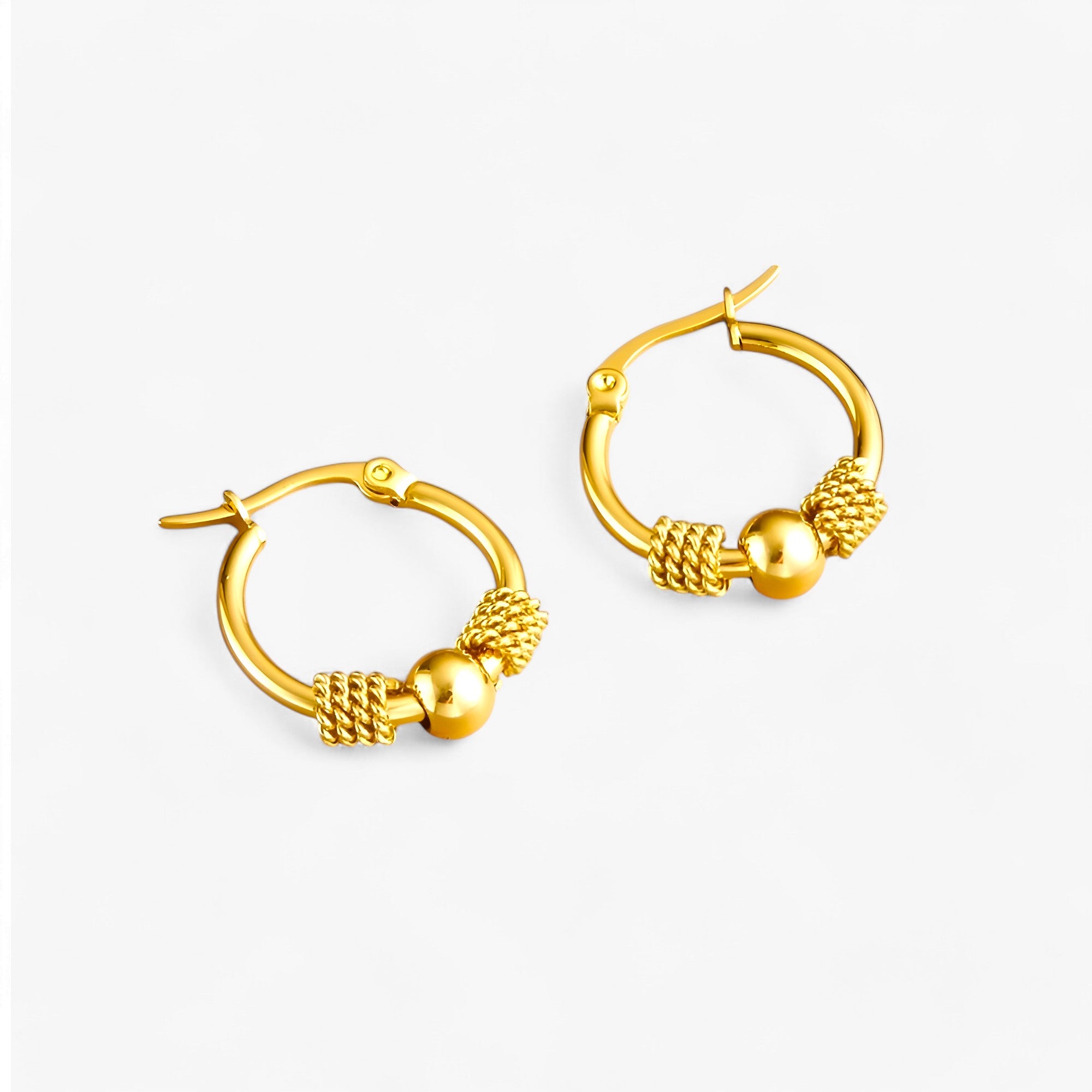 Alodia | Guldvævede øreringe – Elegante og holdbare gaver - - women's fashion - {{ product_tags }