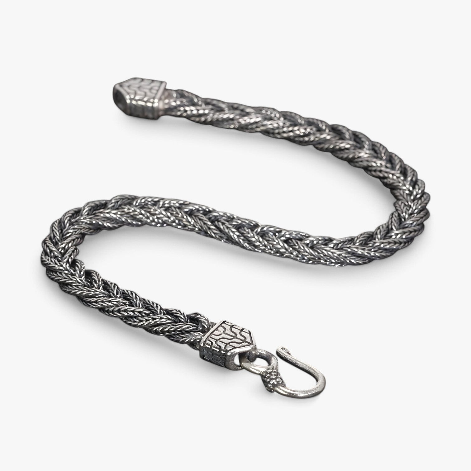 Konsta | Vintage Sølvarmbånd – Robuste, Håndvævede Elegance - - watches - {{ product_tags }