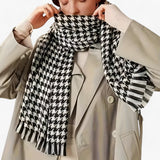 Noa | Black and White Checked Scarf - Classic, Warm & Stylish
