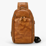 Arvin | Chest pocket - modern and functional