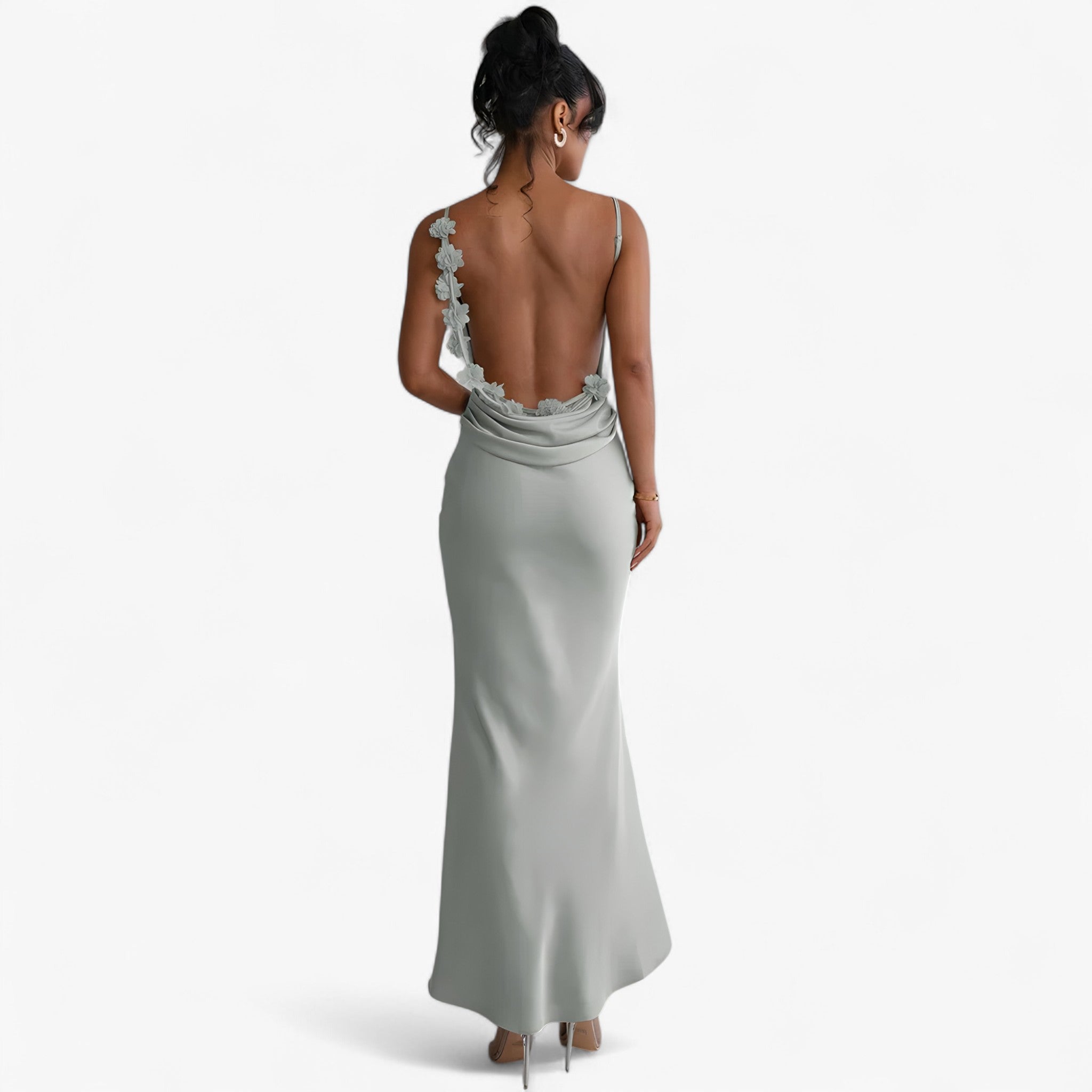 Rianne | Maxikjole med blomsterprint uden ryg - Verde chiaro - women's fashion - {{ product_tags }