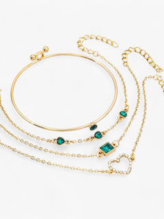 Celeste | Elegante smykker i smaragd med raffinerede charms