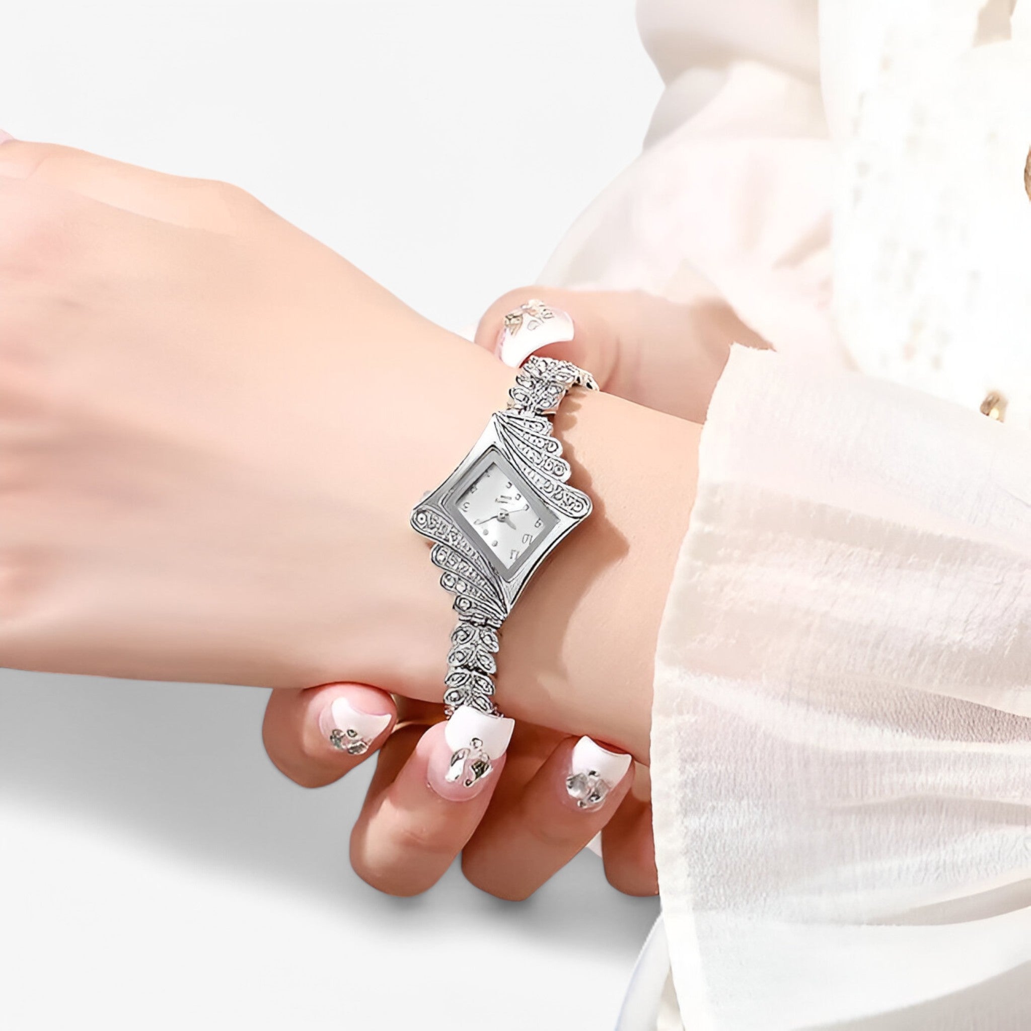 Allegra | Kvarts dameur med krystaller og diamantlænke - - watches - {{ product_tags }