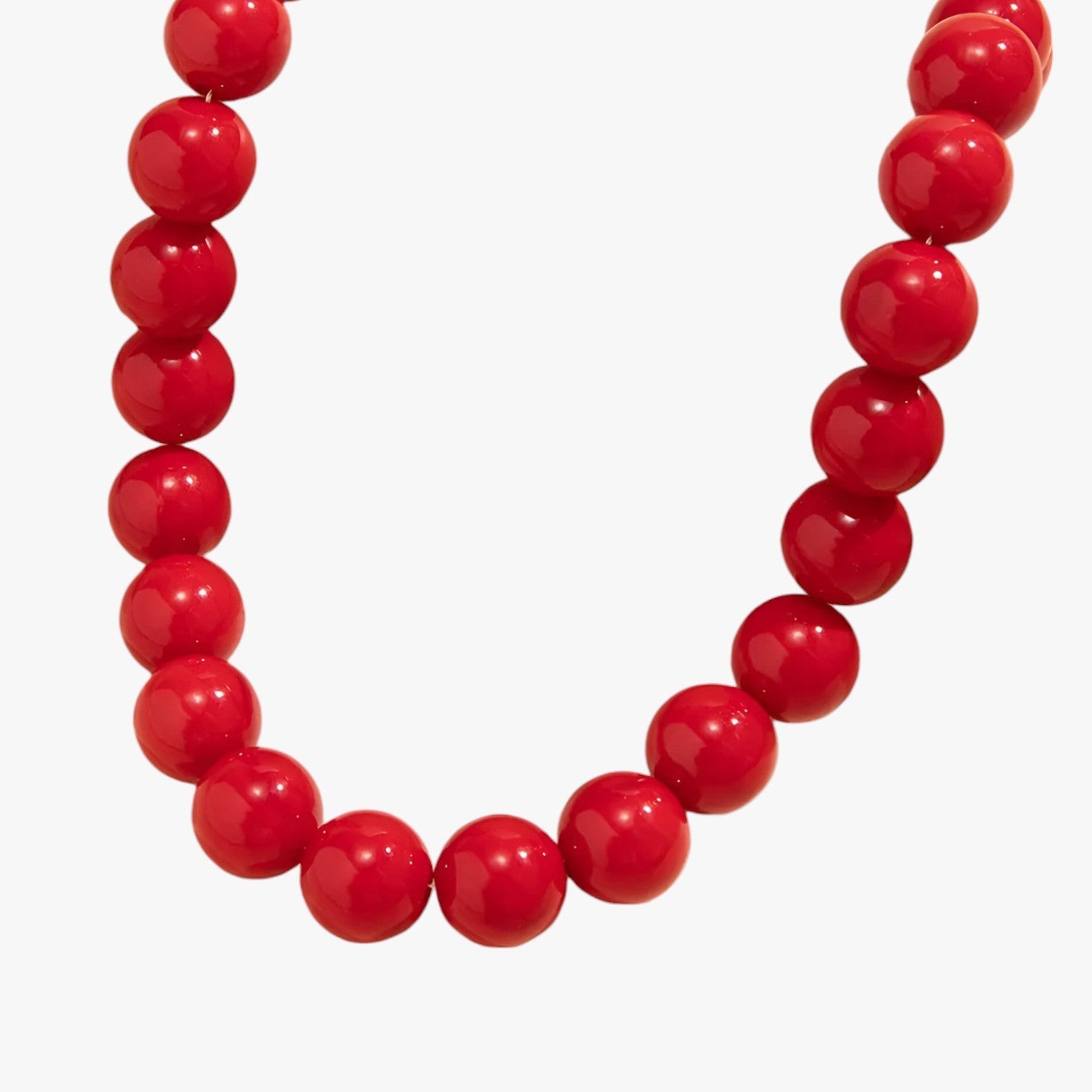 Callie | Farverig: halskæde med lyse geometriske perler 2024 - - women's fashion - {{ product_tags }