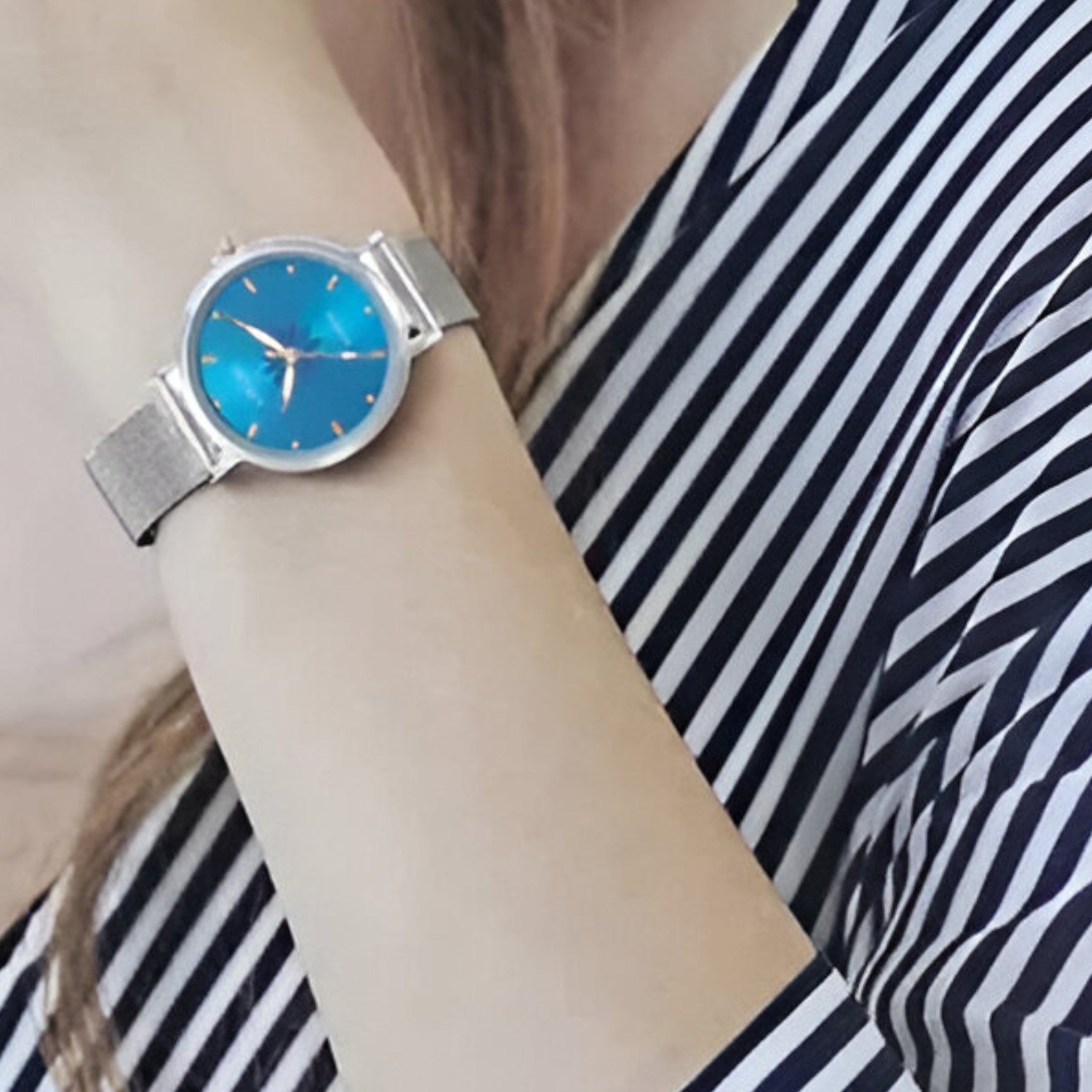 Emma | Minimalistisk sølvur med blomster og stålrem - - watches - {{ product_tags }