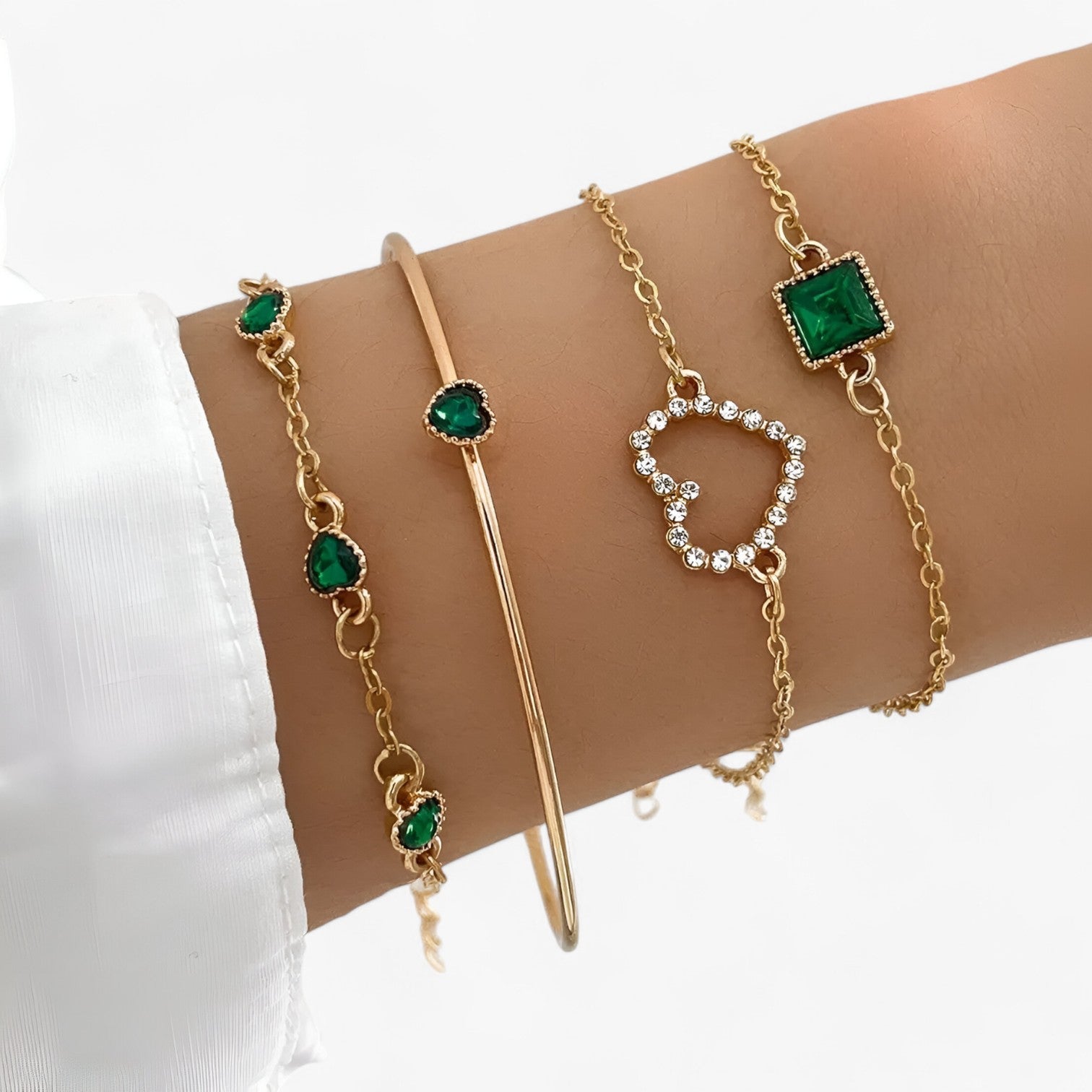 Celeste | Elegante smykker i smaragd med raffinerede charms - - women's fashion - {{ product_tags }