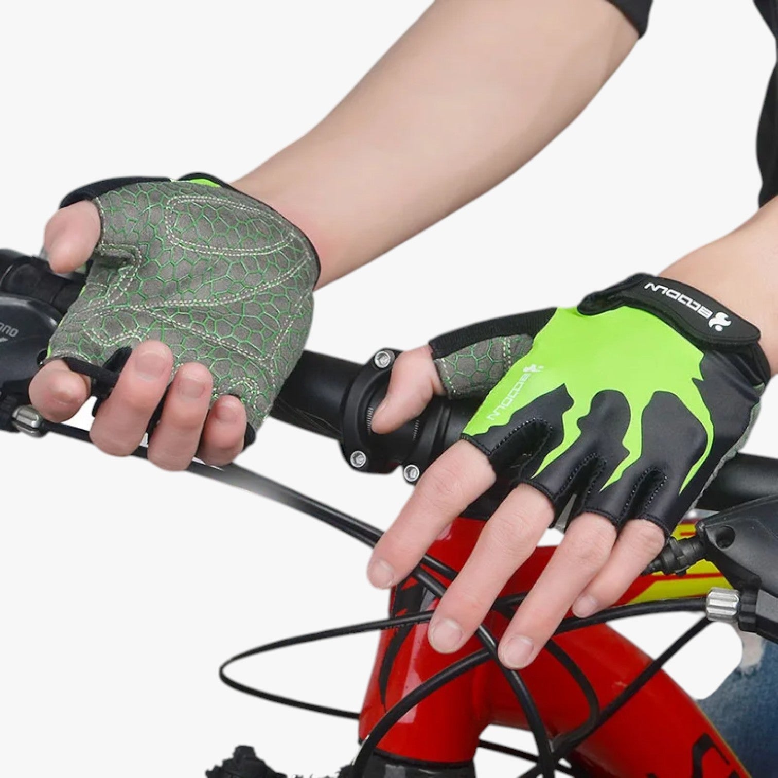 Alonzo | Sommerhandsker med skridsikkerhed og åndbarhed til fitness og cykling - - Alonzo | Sommerhandsker med skridsikkerhed og åndbarhed til fitness og cykling - €25 - {{ product_tags }