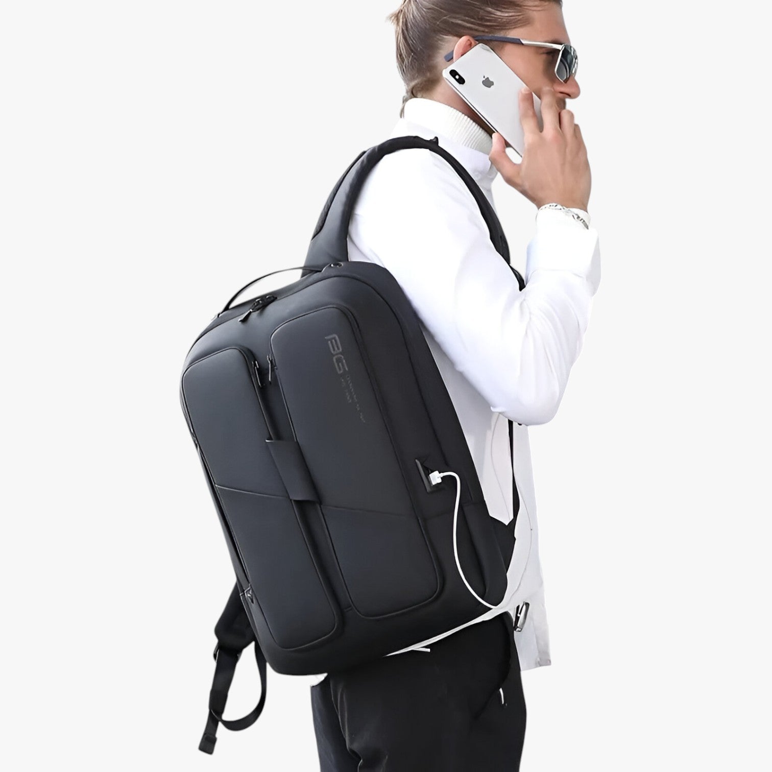 Damian | Vandtæt laptop rygsæk med tyverisikring - - Damian | Vandtæt laptop rygsæk med tyverisikring- €25 - {{ product_tags }