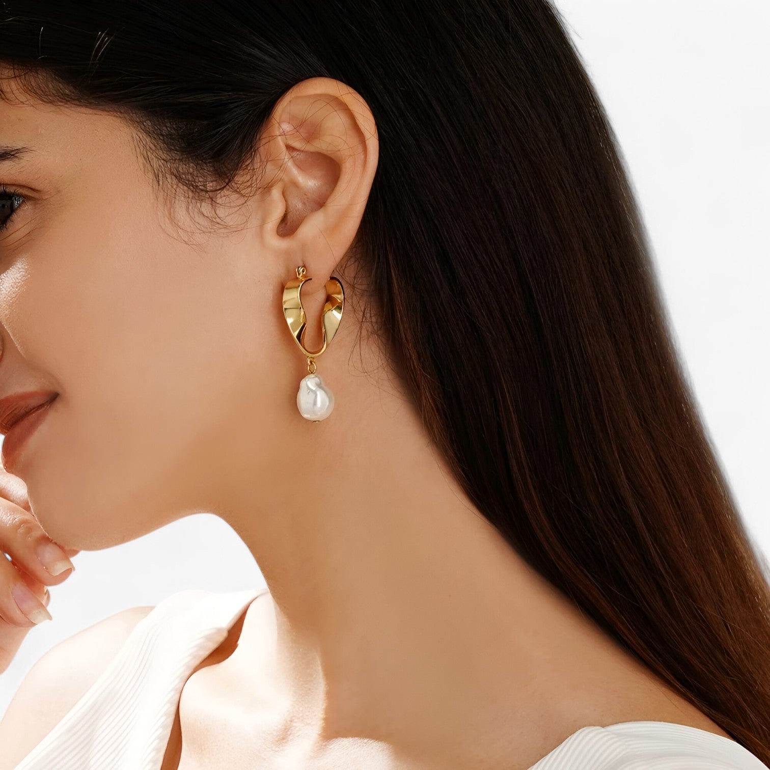 Audrey | Torque Øreringe - Bæredygtige & Stilfulde 18k Guld-Belagt - - other - {{ product_tags }