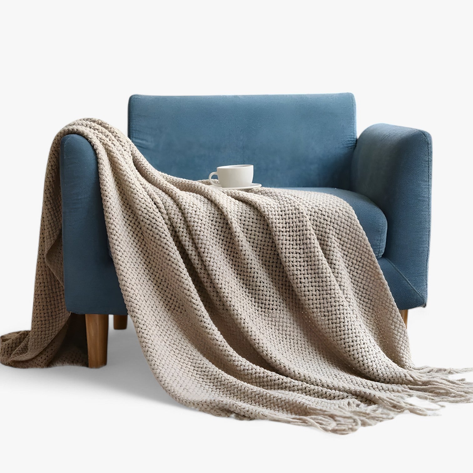 Chiara | Hyggeligt strikket plaid – blød, varm og stilfuld med frynser - Khaki - house & garden - {{ product_tags }