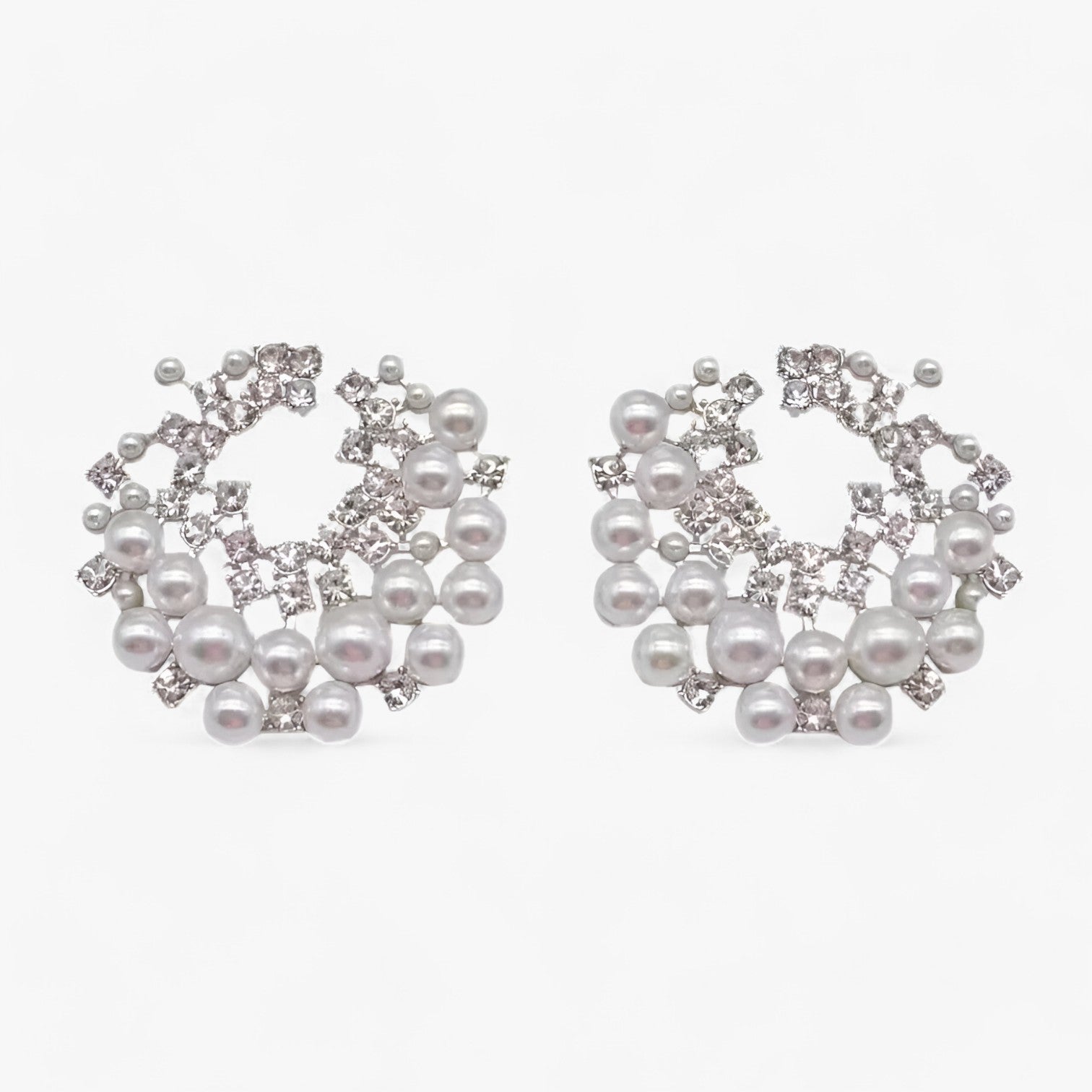 Hazel | Zilverbelagte Perleøreringe med Retro Luxe og Zirkonia - Perlehvid - women's fashion - {{ product_tags }