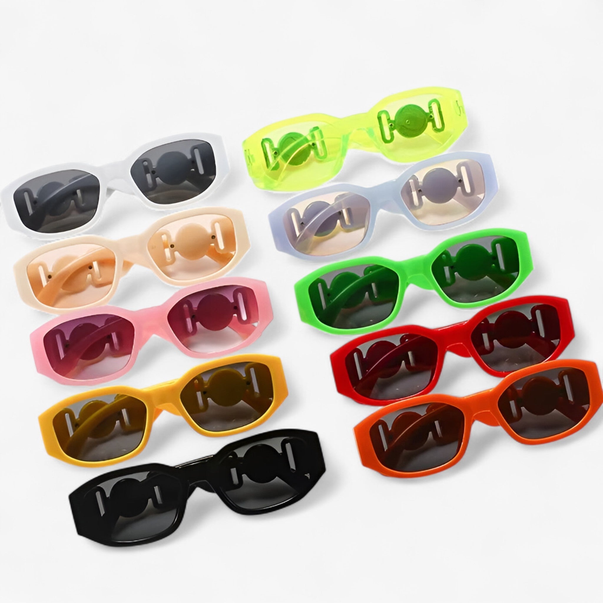 Liam | Lille rektangulær solbrille til rejser og vintage stil - - Liam | Lille rektangulær solbrille til rejser og vintage stil- €25 - {{ product_tags }