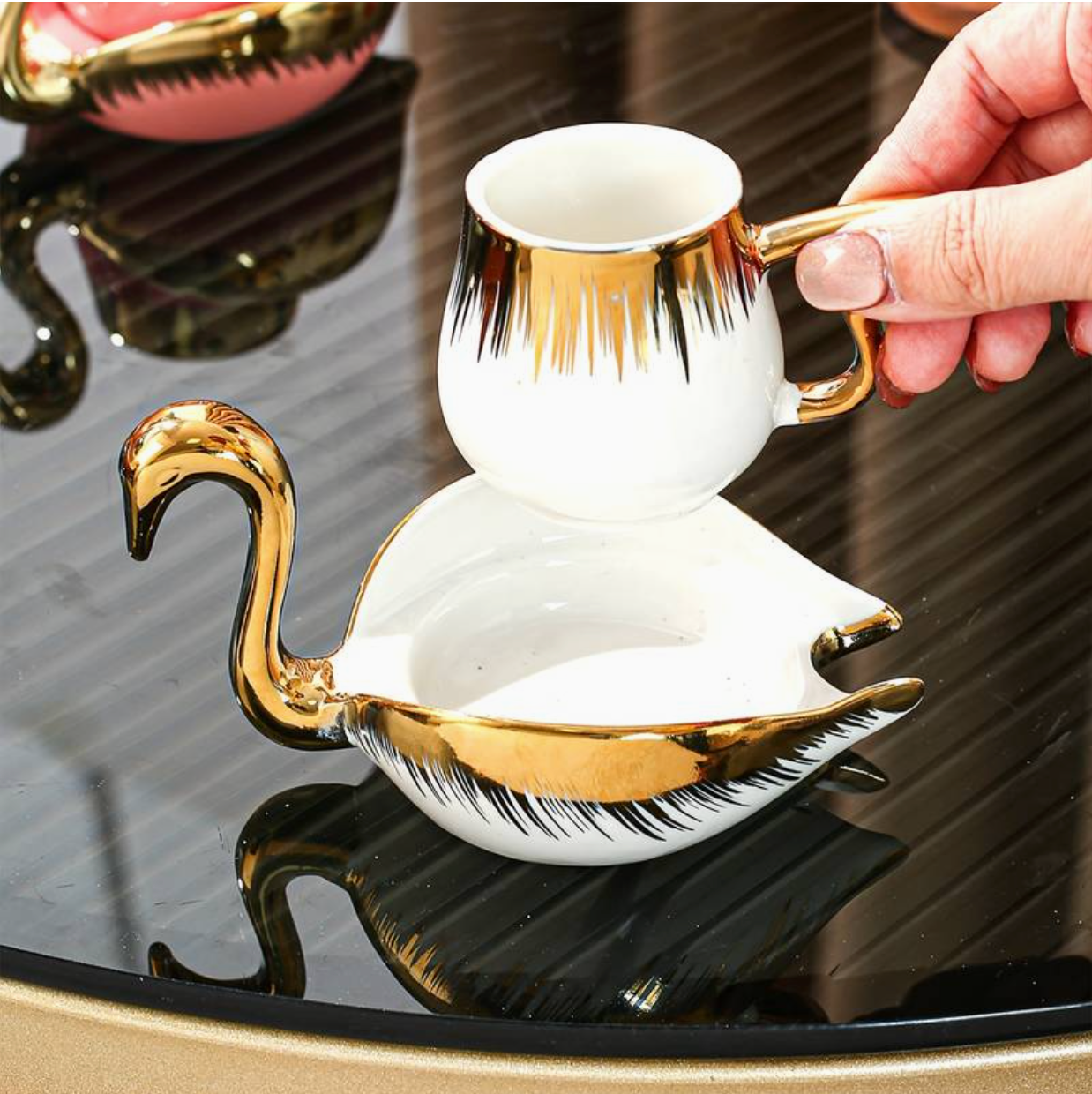 Swan Luxia | Stil, der imponerer! - - Swan Luxia | Stil, der imponerer!- €25 - {{ product_tags }