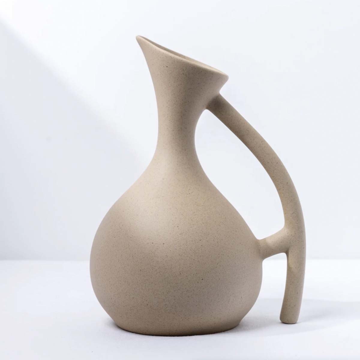 Håndlavede keramikmugs | Moderne organisk drikkegods - - house & garden - {{ product_tags }