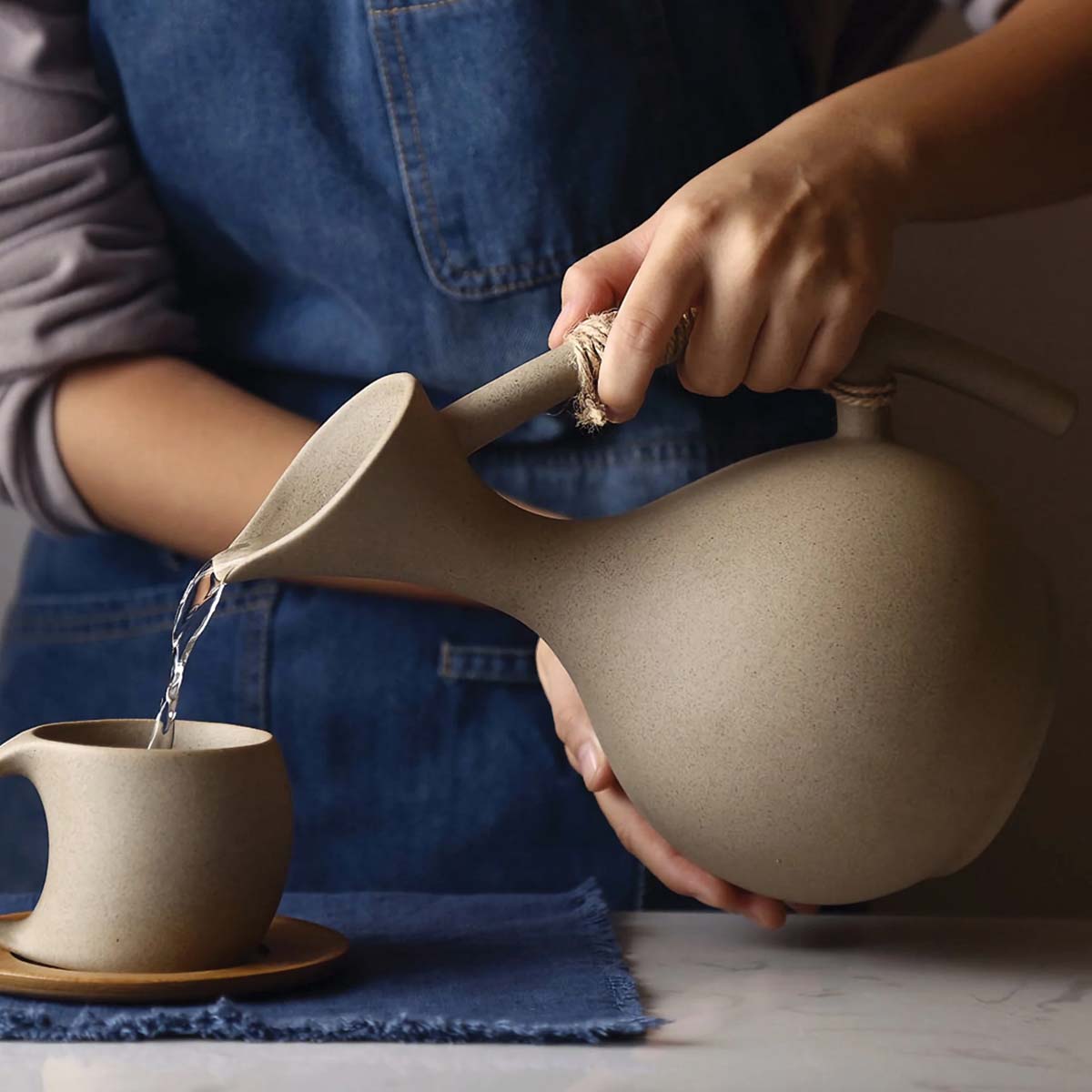 Håndlavede keramikmugs | Moderne organisk drikkegods - - house & garden - {{ product_tags }
