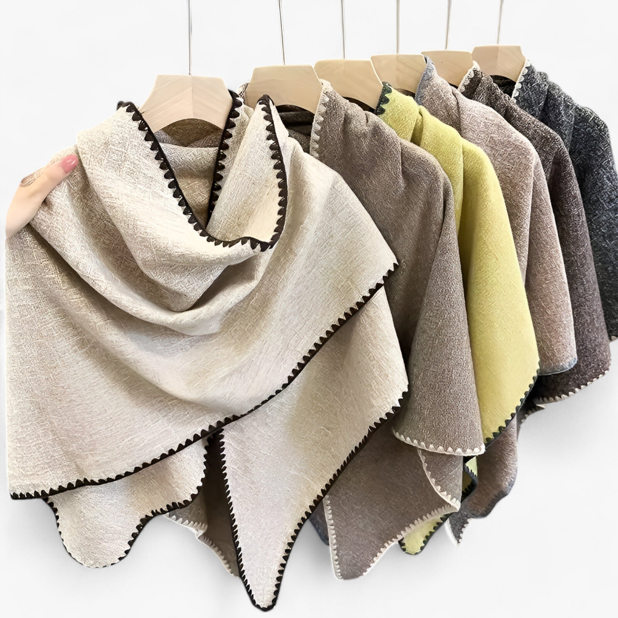 Evelina | Effen Pashmina Trekantet Tørklæde – Stilfuld Varme til Enhver Anledning - - women's fashion - {{ product_tags }