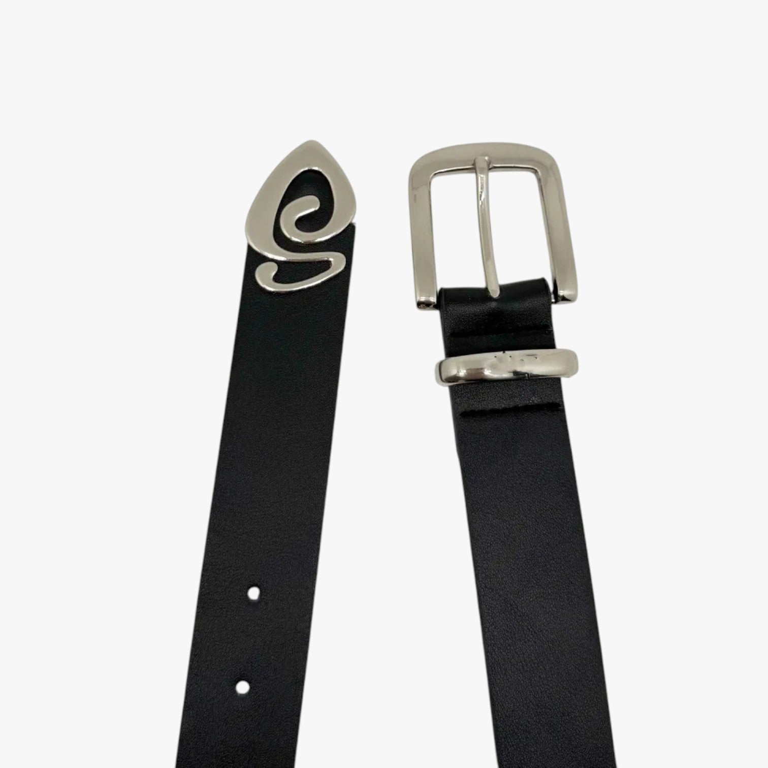 Alina | Kvindetøj i talje - Elegance og alsidighed til jeans, kjoler og bukser - - Alina | Kvindetøj i talje - Elegance og alsidighed til jeans, kjoler og bukser - €25 - {{ product_tags }