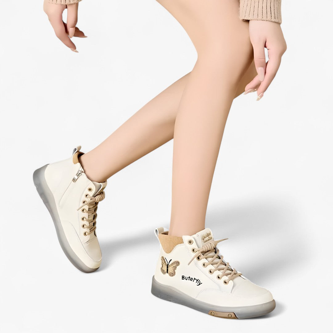 Diana | Hvide støvler i ægte læder i sneakerstil – Causale og elegante til hver dag - - Diana | Hvide støvler i ægte læder i sneakerstil – Causale og elegante til hver dag - €25 - {{ product_tags }