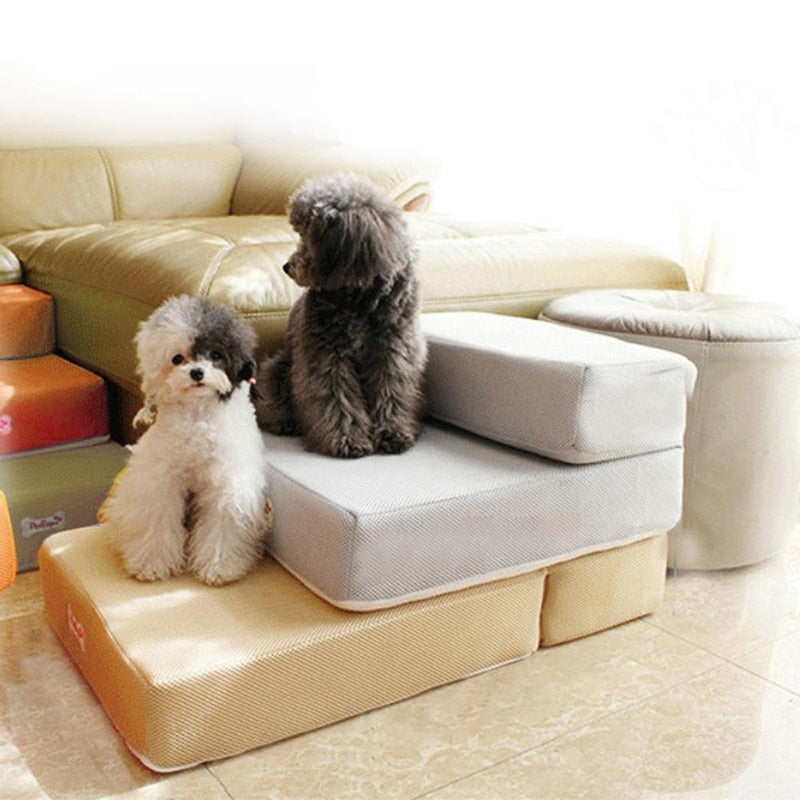 Trappe til hunde (2 lag) | Gør det nemt for din lille at komme op på sofaen - Grå - Trappe til hunde (2 lag) | Gør det nemt for din lille at komme op på sofaen - €25 - {{ product_tags }