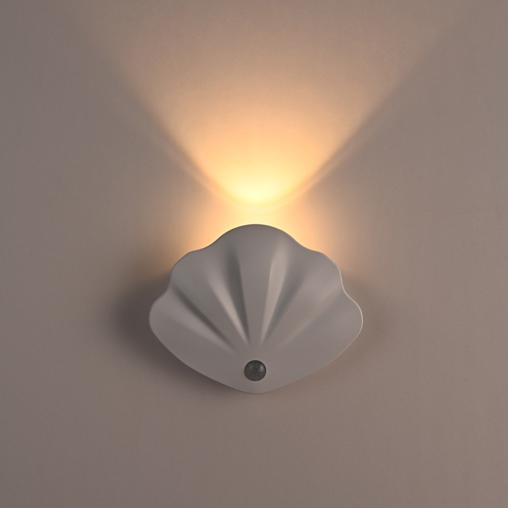 Bevægelsessensor Lys – Muslingedesign, USB Genopladelig