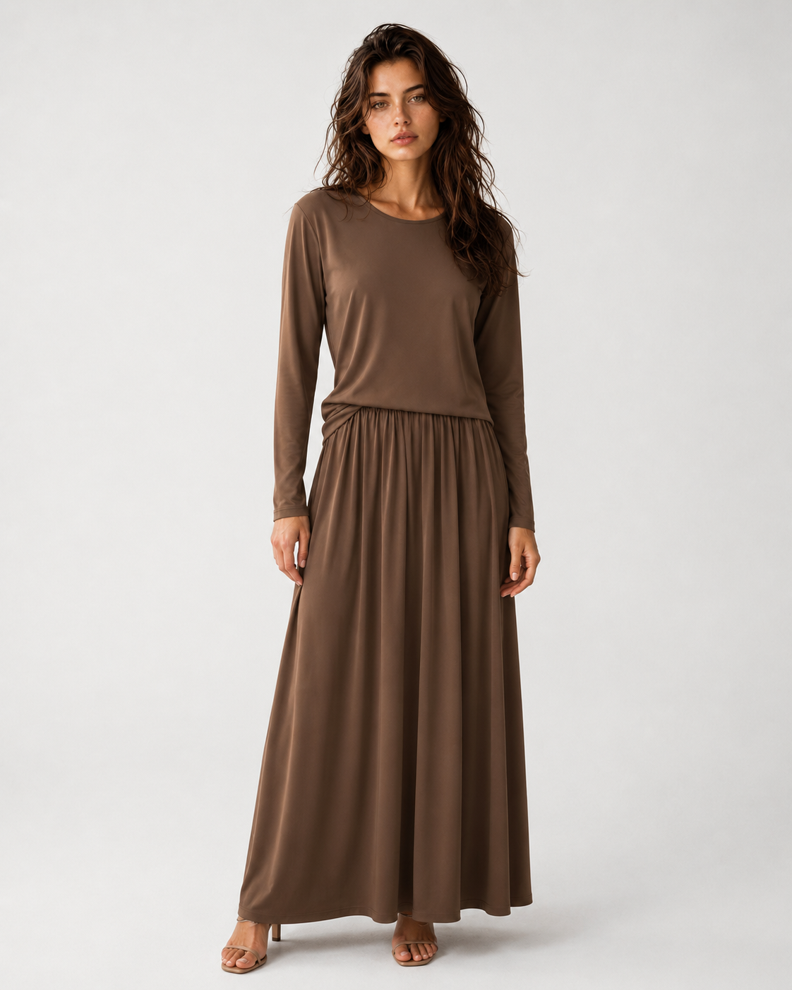 Bodil | Kvinder's Two-Piece Long Sleeve Top og Maxi Nederdel Sæt