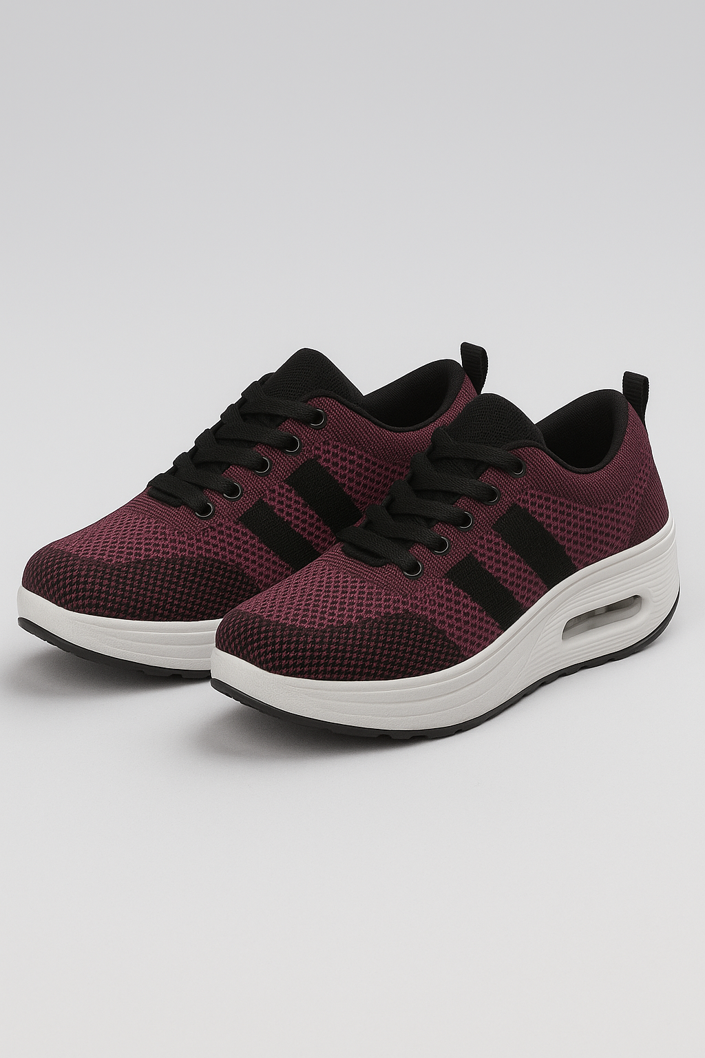 Demi | Damen-Sportschuhe mit Blockabsatz und atmungsaktivem Mesh - Lilla - Demi | Damen-Sportschuhe mit Blockabsatz und atmungsaktivem Mesh- €25 - {{ product_tags }