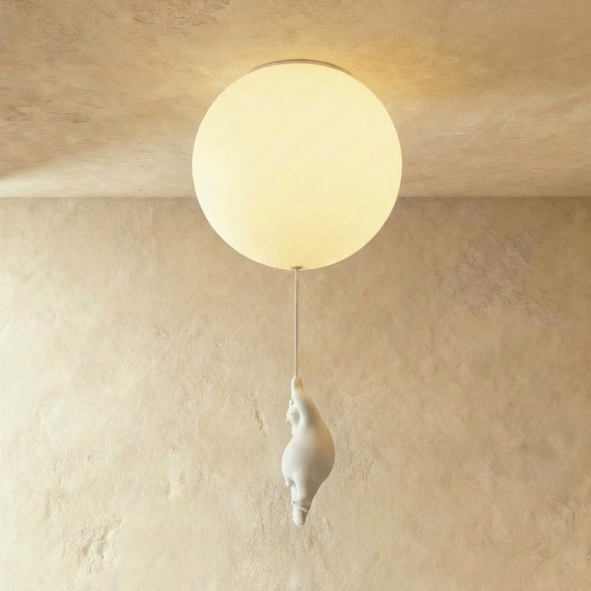 Minimalistisk Metal Loftslampe Med Bjørnefigur