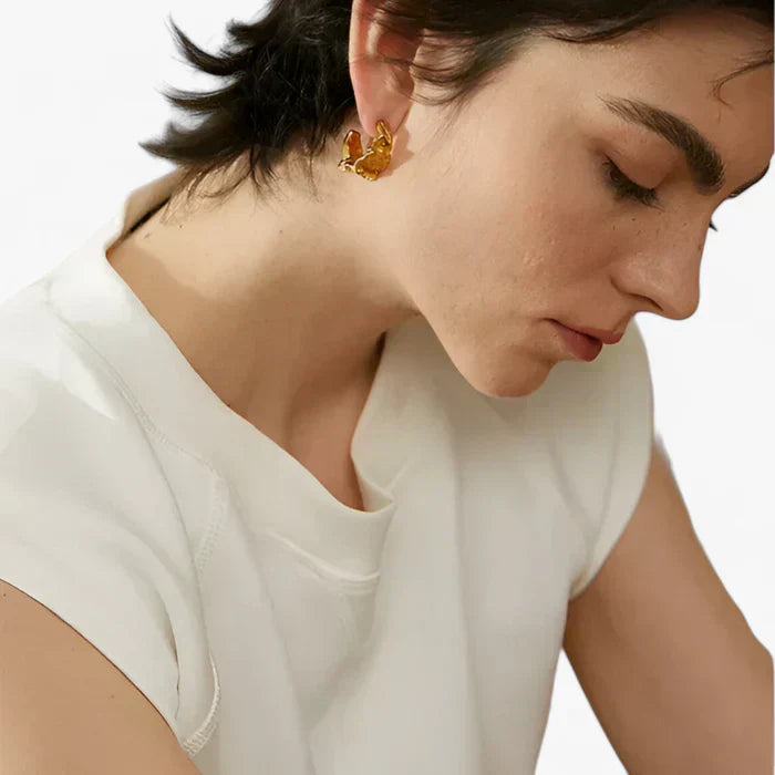 LIVIA | Abstrakte Guldøreringe - Elegante accenter til alle anledninger - - women's fashion - {{ product_tags }