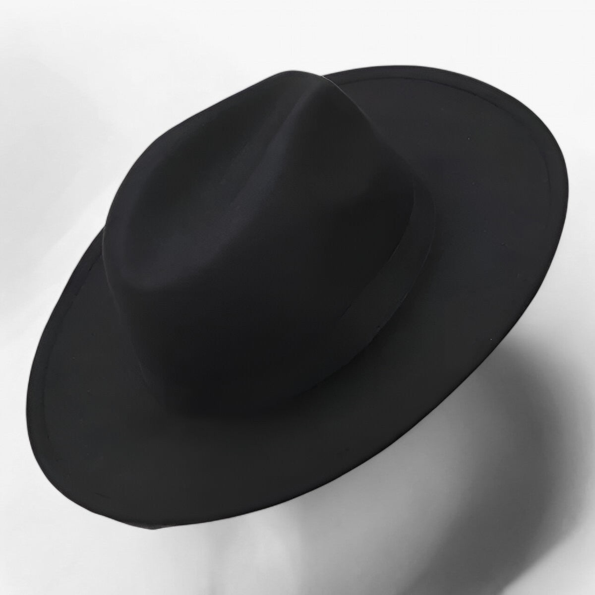 Lena | Uld-Fedora-Hat - Hold dig stilfuldt varm - - Lena | Uld-Fedora-Hat - Hold dig stilfuldt varm-€25 - {{ product_tags }