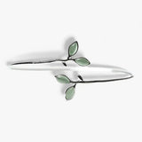 Emerald | Silver bangle bracelet with green leaves - Nature-inspired elegance