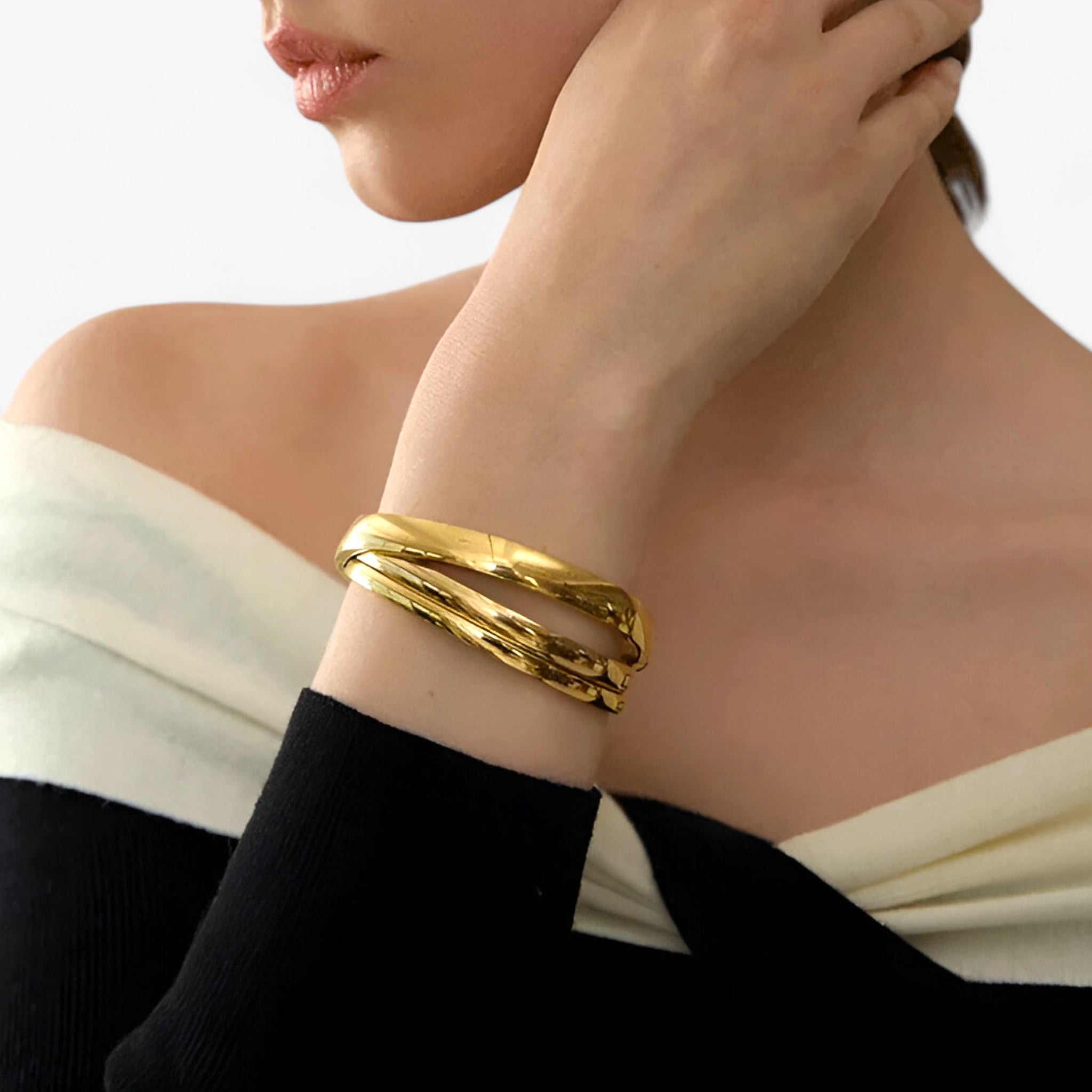Mia | Vandtæt armbånd – Minimalistisk vedhæng i 18 karat guld - - women's fashion - {{ product_tags }