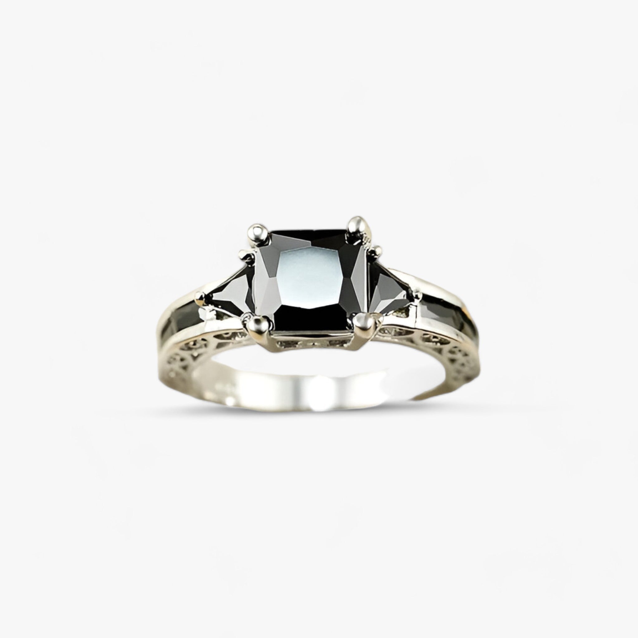 ELEGANTIA | Ring med princesslip - Luksuriøs glans - - women's fashion - {{ product_tags }