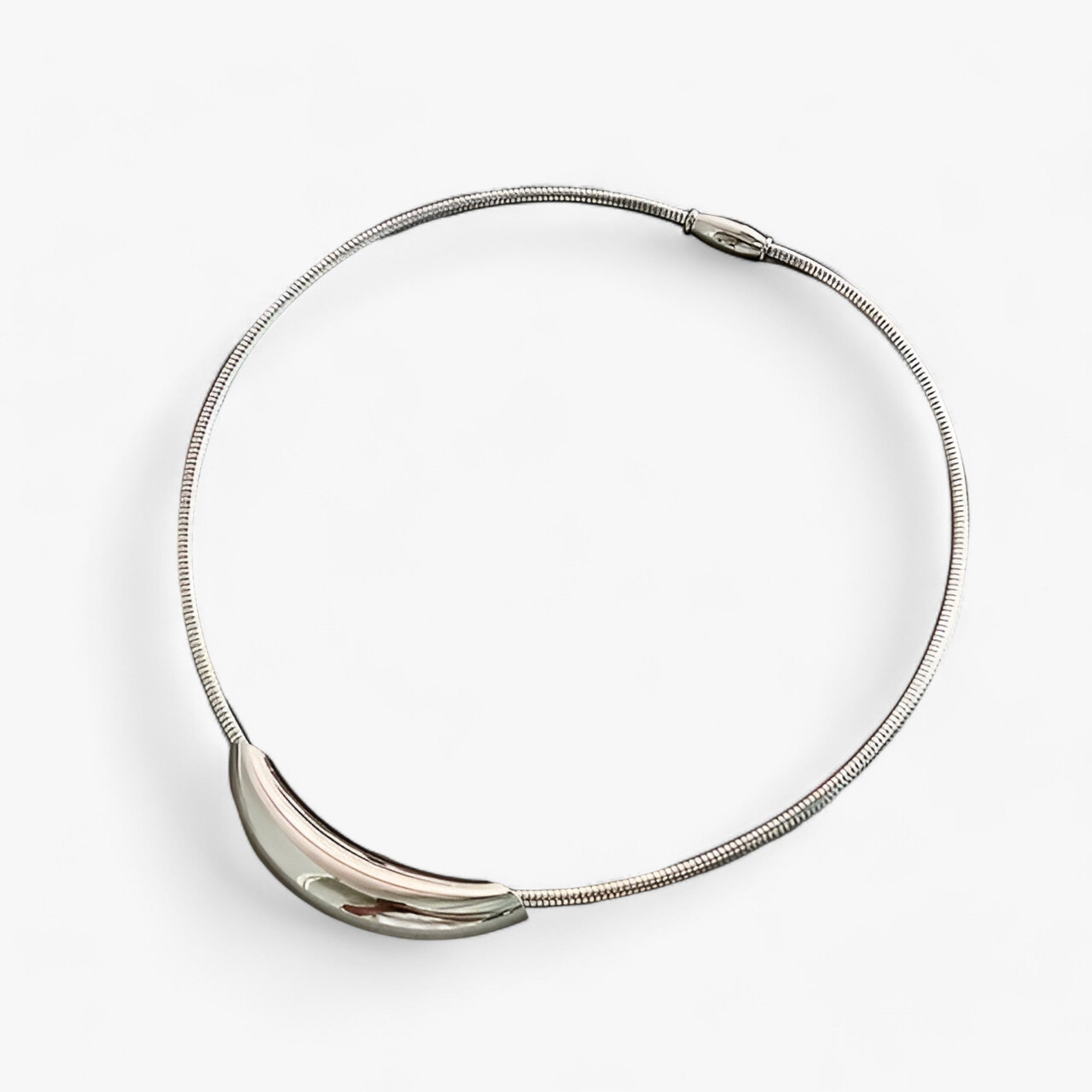 Riley | Schlangenknochen-halsbånd – til en raffineret finish - Stålstil 1 - women's fashion - {{ product_tags }