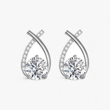 CHARM | Cross Stud Earrings - Luxurious Details for Fashion-Adapted Looks