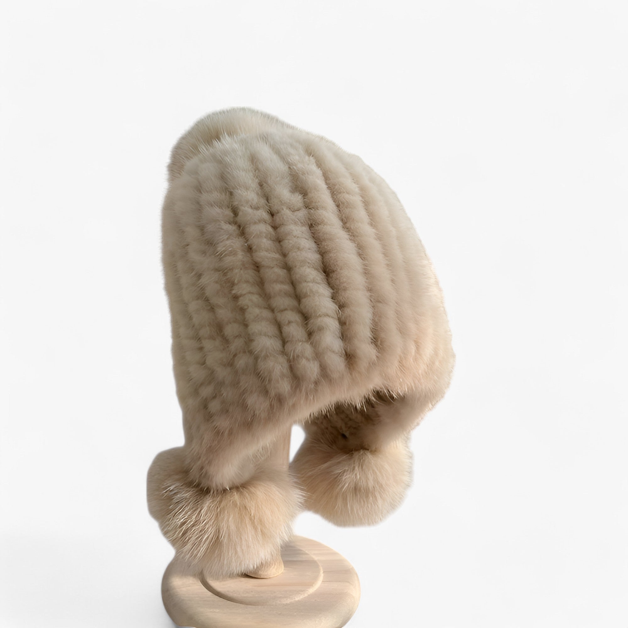 Simmie | Hue i minkpels - Luksuriøs varme med rævpels-pompom - beige Gummibånd - winter - {{ product_tags }