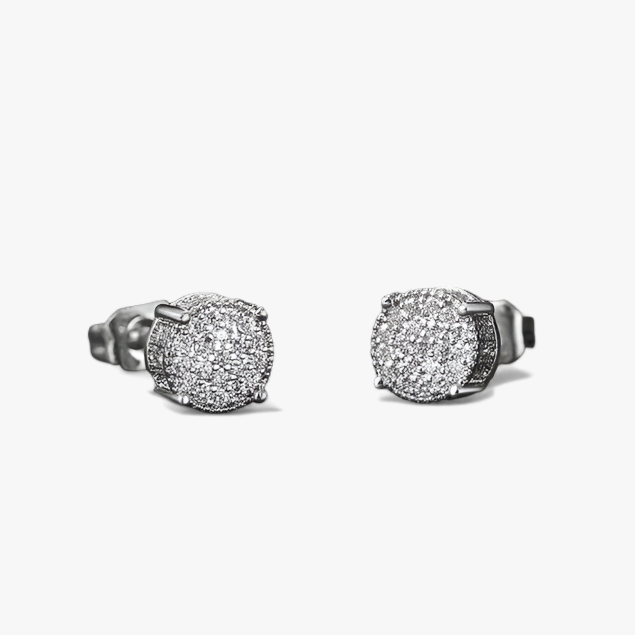 ADORA | Stiftøreringe - Stilfuld glans til hverdagsglamour - Sølv - other - {{ product_tags }