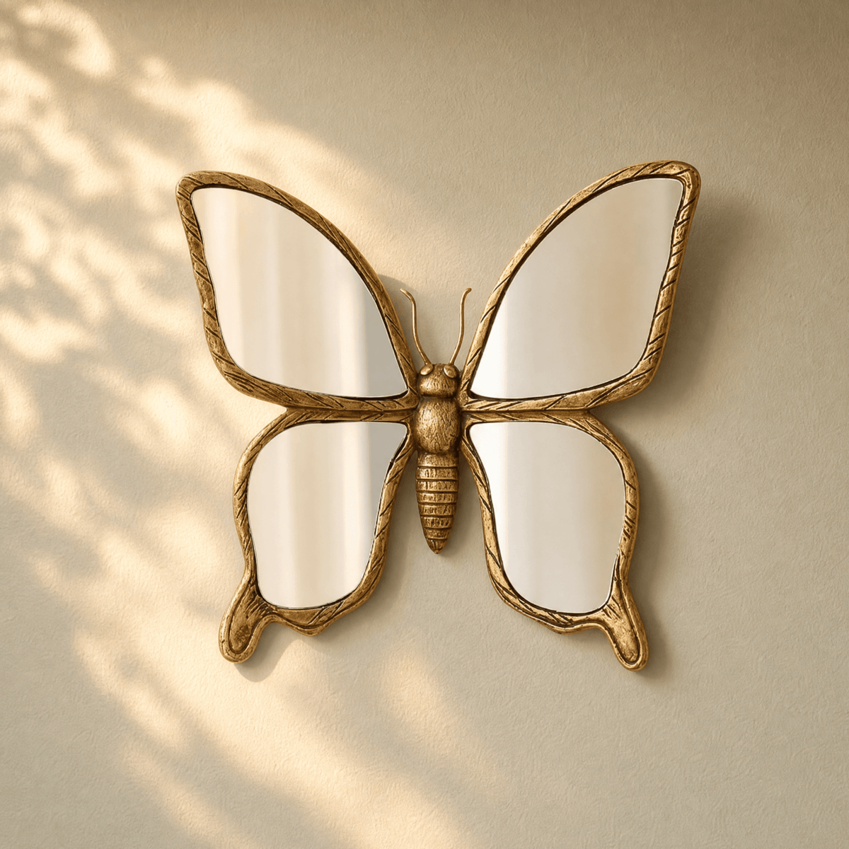 Guldsmed og Sommerfugl Dekorativt Vaegspejl - Sommerfugl - Wall Mirror - {{ product_tags }
